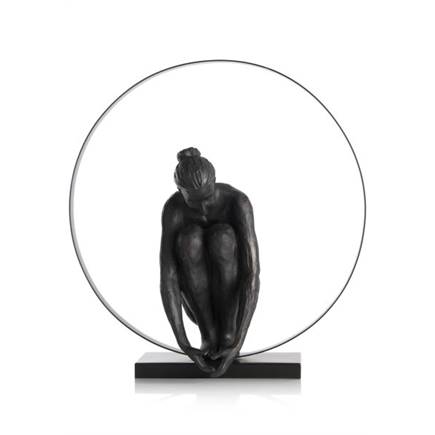 Henders en Hazel Circle Lady beeld H54cm