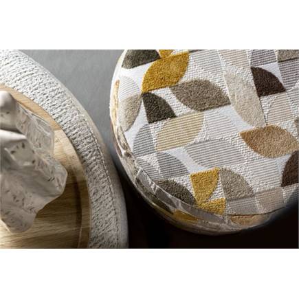 Henders en Hazel BeautiQ - Elite poef - rond 42 cm Creme