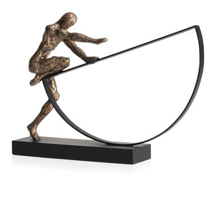 Henders en Hazel Pushing beeld H33cm