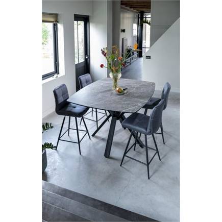 Henders en Hazel 210 x 110 cm - 4-poten Onyx