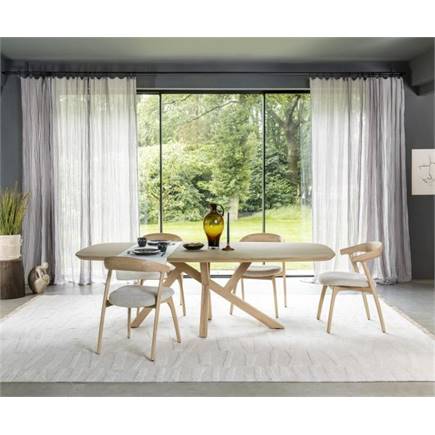 Henders en Hazel 160 x 130 cm - houten poten