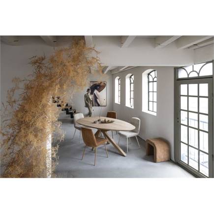 XOOON frame is tone in tone - stof Cadiz Koper